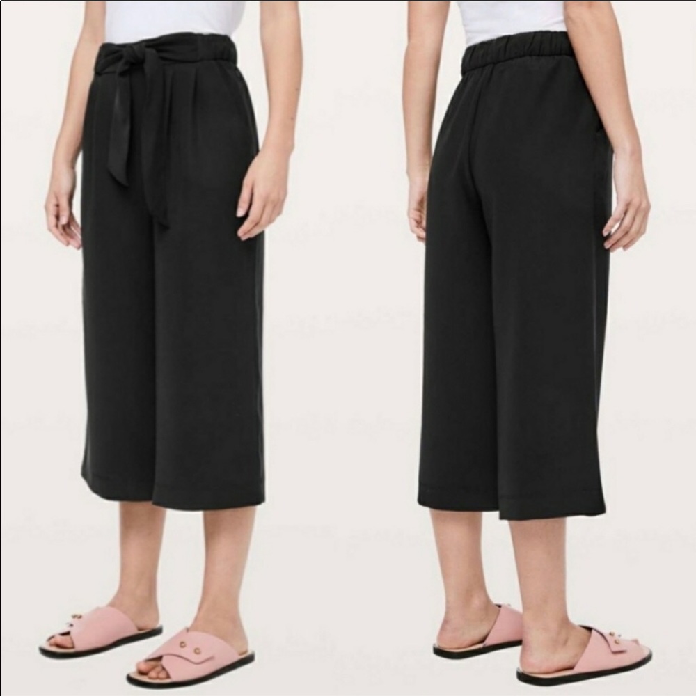Lululemon Noir Crop Black